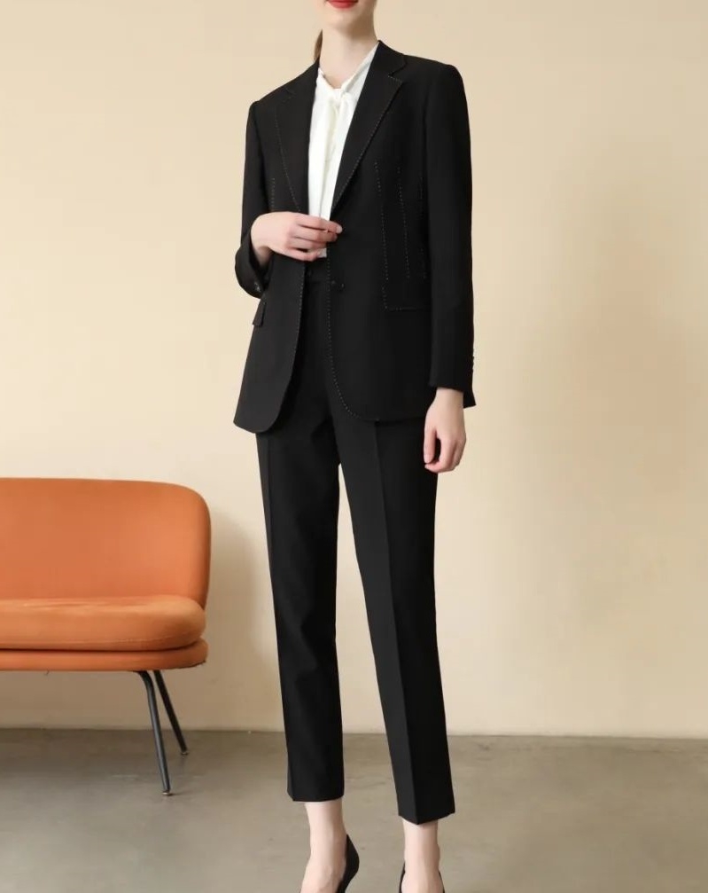 南京西服定制店,南京商务西服定制店,南京哪里有有西服定制店