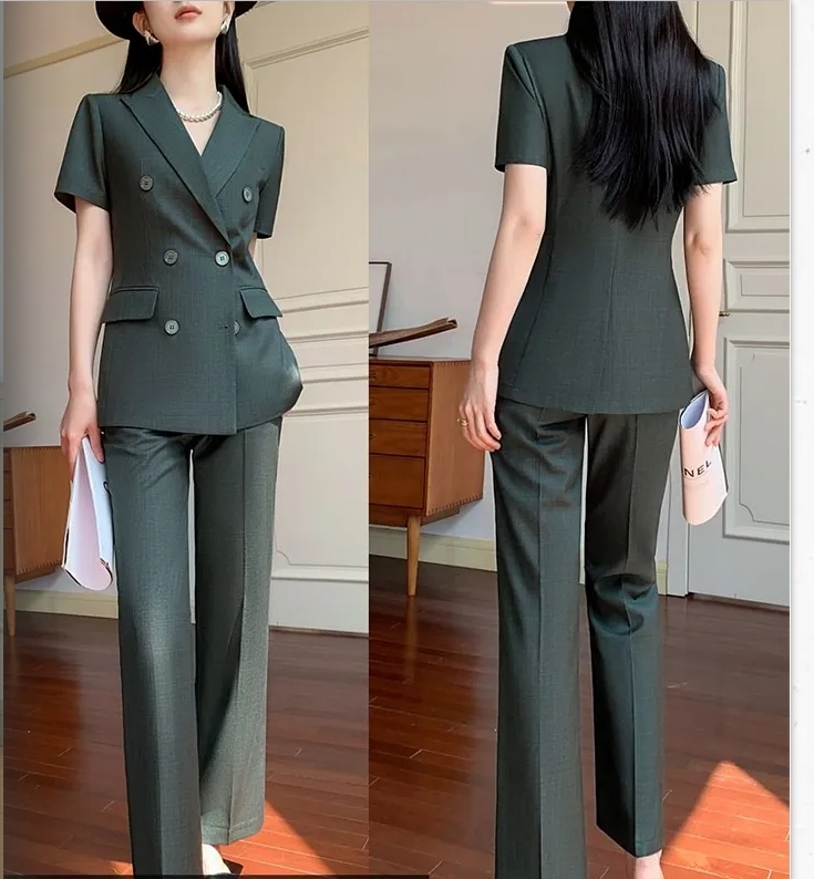 南京工作西服定制,南京工作西服定制工厂,南京哪里有工作西服工厂