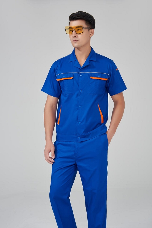 工作服图片